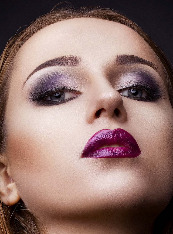 Фиолетовый макияж глаз