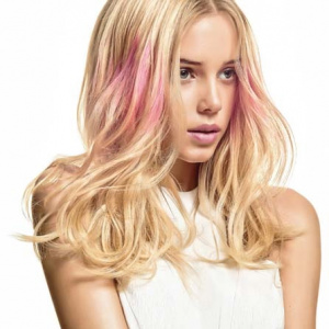 Окрашивание волос цветными прядями. Искусство комбинаций