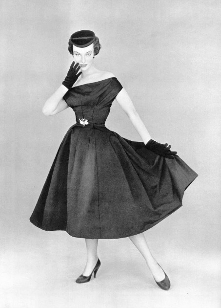 Victoria von Hagen by Christian Dior, photo by Philippe Pottier, L'Officiel, 1953 год