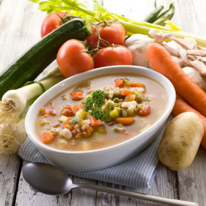 Рецепты овощных супов - для тех, кто стремится удержать вес