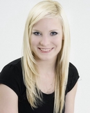 Стрижки средней длины