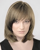 Стрижки средней длины