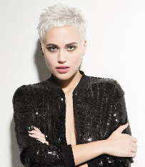 Стрижка пикси