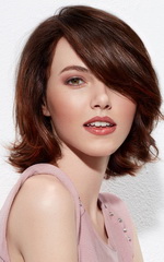 Модные прически на средние волосы с чёлкой Модные прически на средние волосы с чёлкой