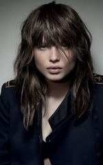 Небрежные модные прически на средние волосы Небрежные модные прически на средние волосы