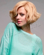 Локоны на короткие волосы. Небрежность и объем