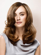 Модные прически с локонами