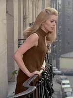  Платье без рукавов Катрин Денев фильм Дневная красавица, 1967 год