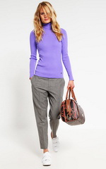 Сочетания фиолетовых оттенков с ахроматическими цветами